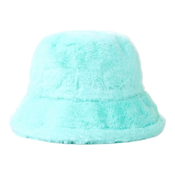 NWOT Fuzzy Wuzzy Faux Fur Bucket Hat in Green - Picture 1 of 4